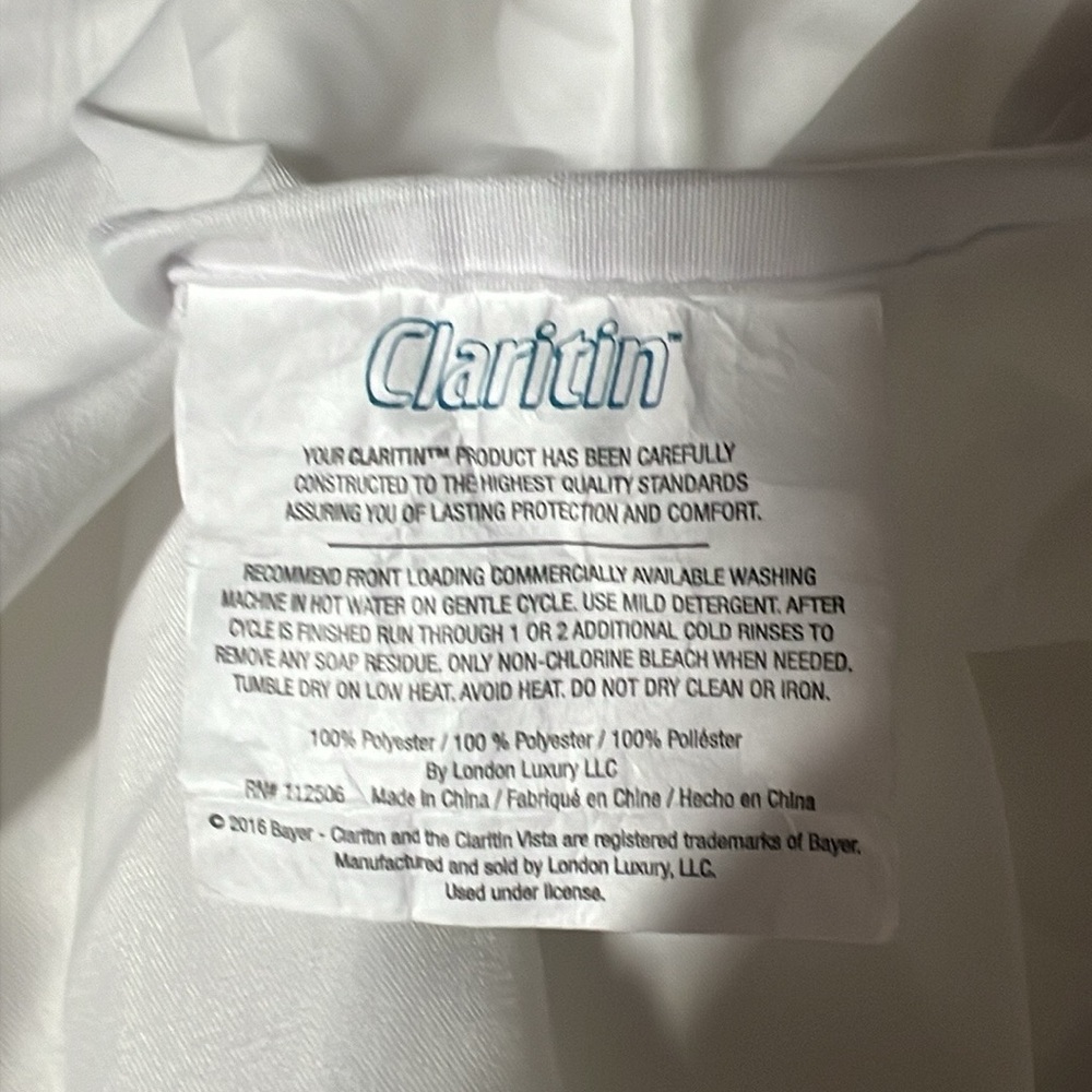Mattress protectors qty 2 like new